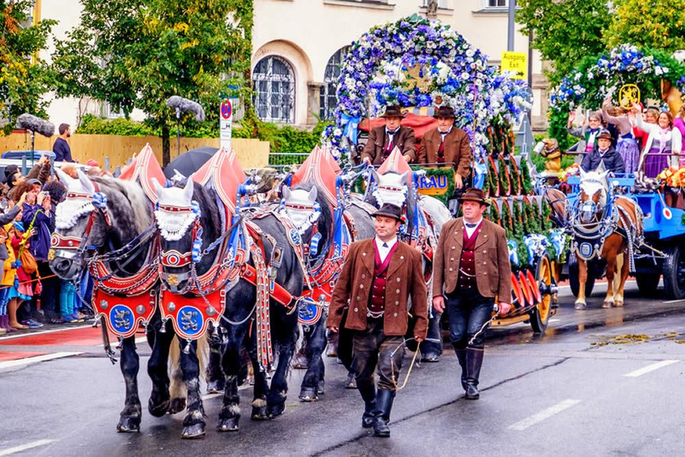 OktoberFest Sfilata Carri Parata